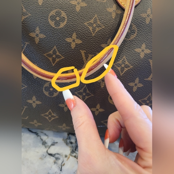Louis Vuitton authentic Monogram Canvas Turenne GM Satchel ❤️🔥 - Picture 12 of 16